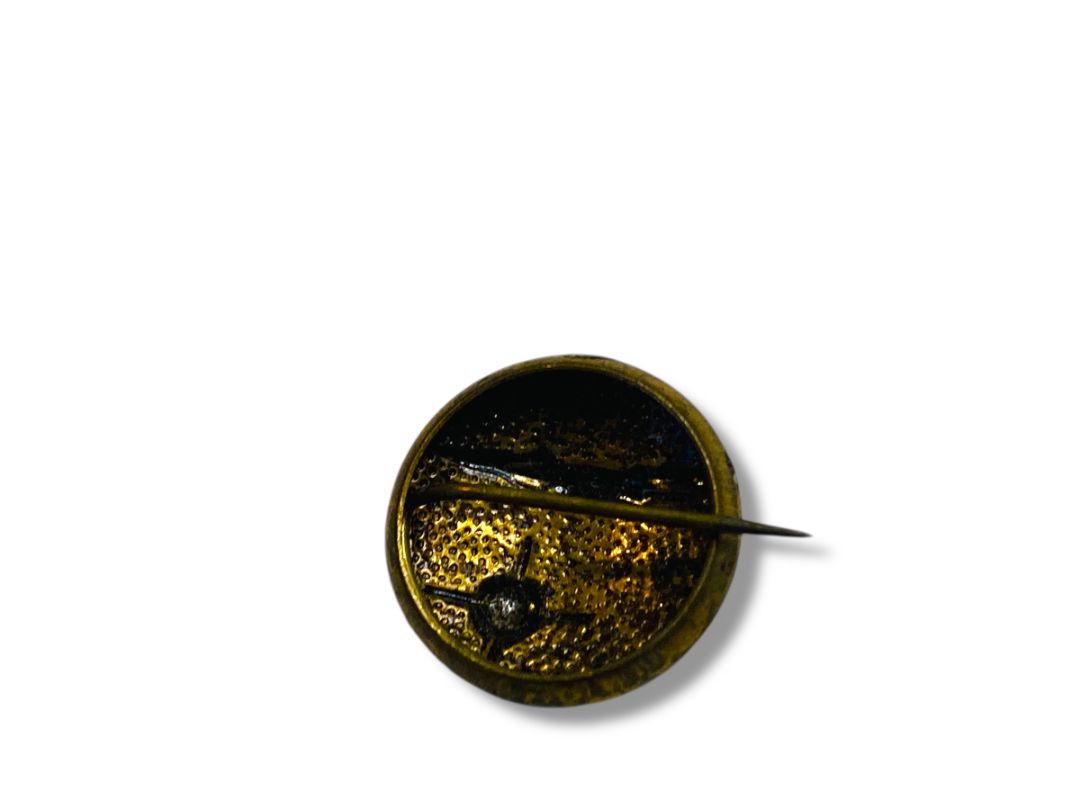 Vintage Rocket Spaceship Spacecraft Missile Launching Sputnik Brass Tone .5" Pin