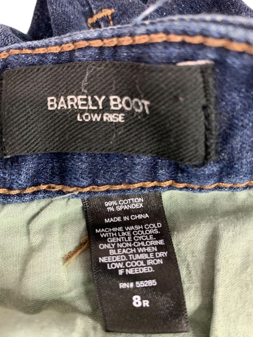 Size 8R Express Jeans Womens Barely Boot Denim Low Rise