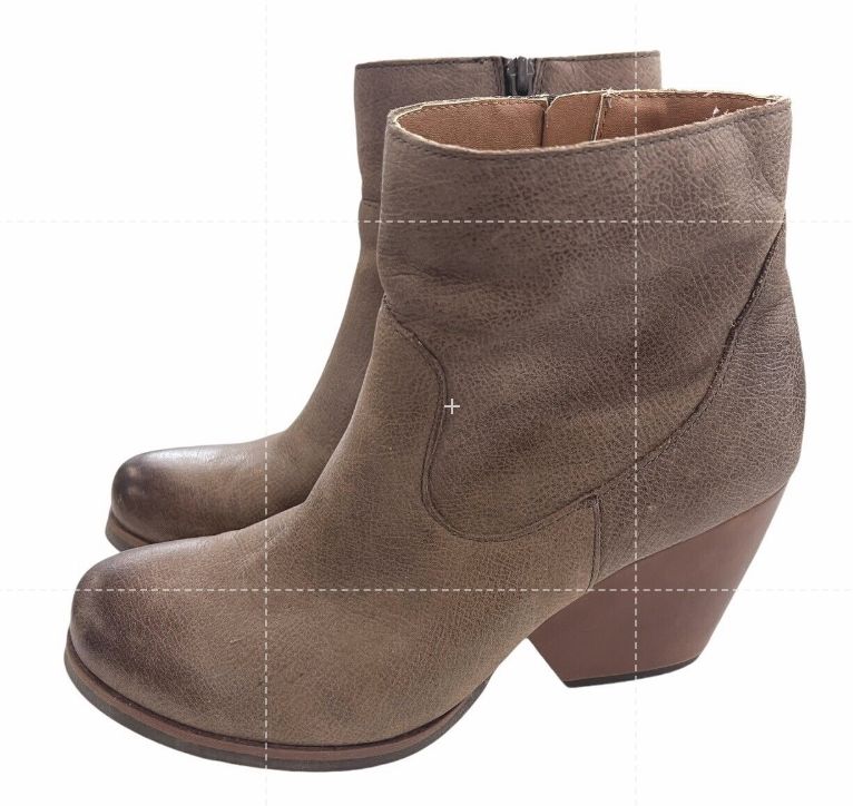 Size 9 Korks Tan Leather Burnished Toe Booties Side Zipper Cowgirl