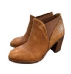 Size 6.5 Johnston & Murphy Heidi Gore Leather Ankle Bootie Snakeskin Texture