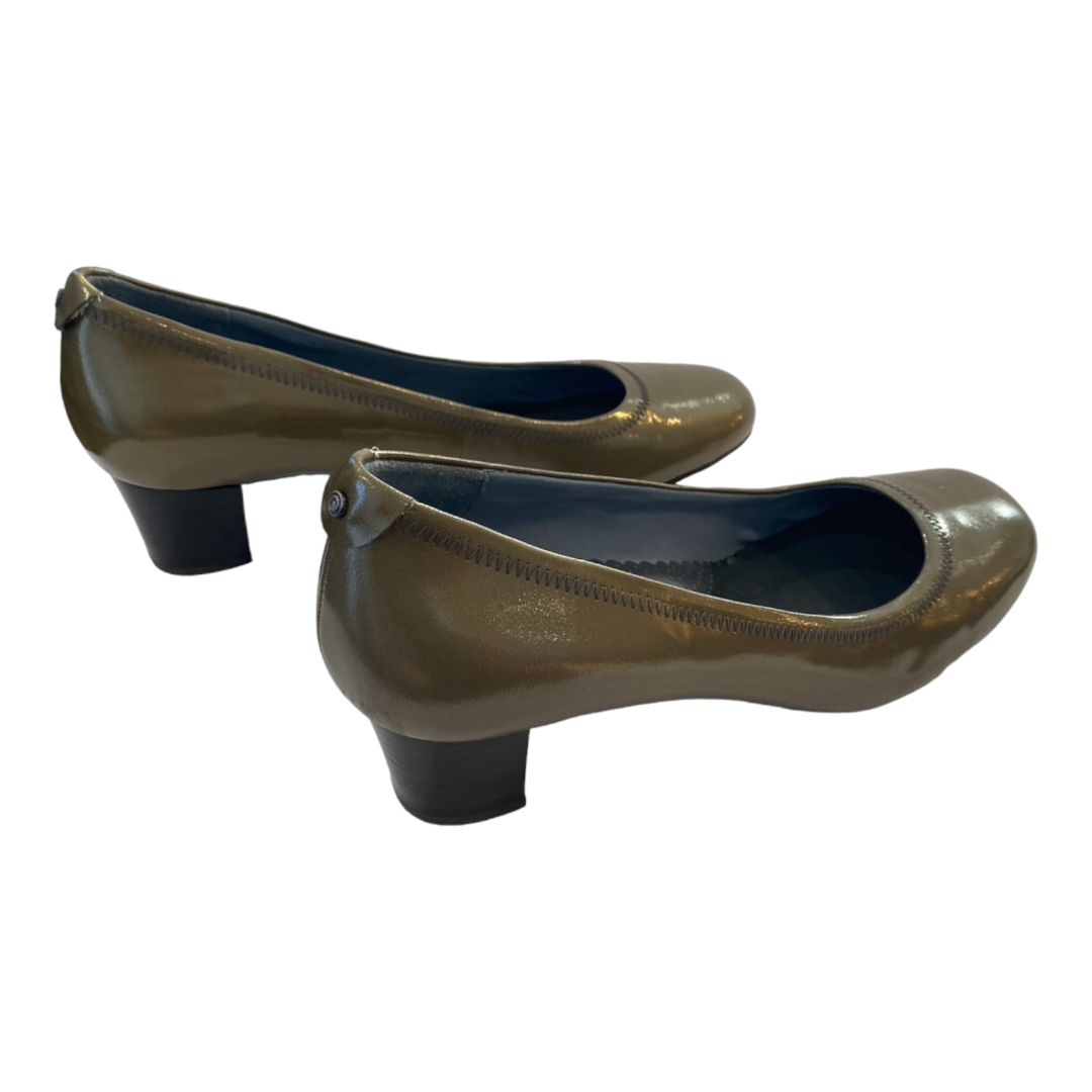 8 M Rockport Women's Green Pewter Patent Leather Pump Comfort Dynamic Suspension