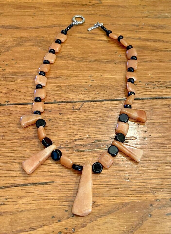 18" Handmade Square Round Dangle Stone Beaded Necklace Black & Brown Toggle