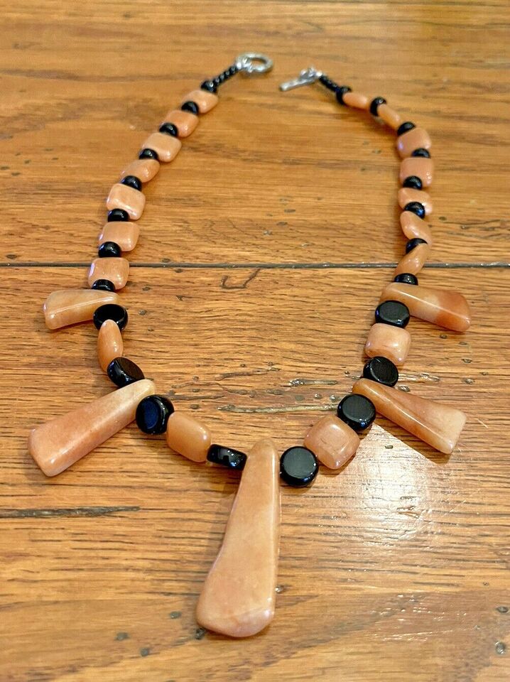 18" Handmade Square Round Dangle Stone Beaded Necklace Black & Brown Toggle