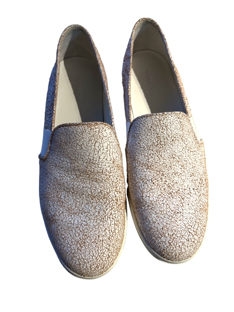 9 Vince Blair Crackle Leather Slip On Sneakers EUC
