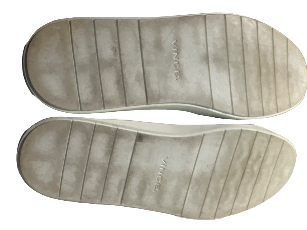 9 Vince Blair Crackle Leather Slip On Sneakers EUC