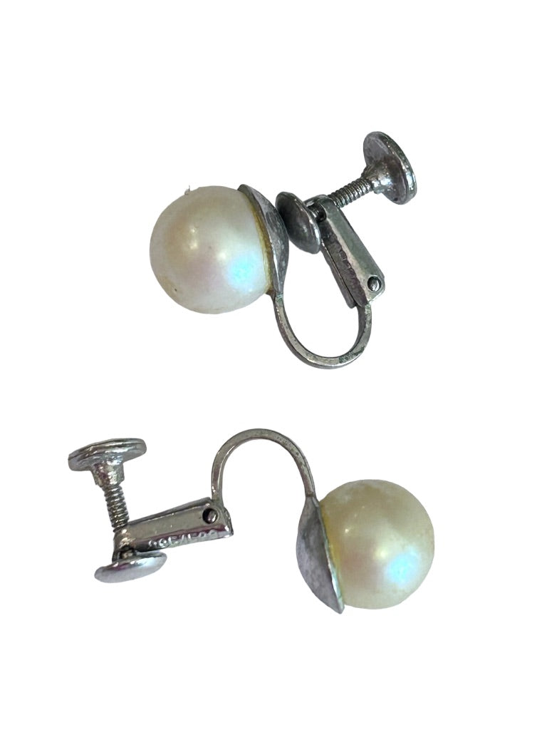 Vintage 1960s Faux Pearl Screwback Non-Pierced Earrings 3/8" Silvertone