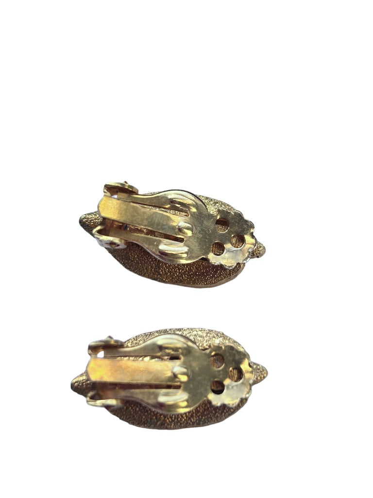 Vintage Clip on Non-Pierced Earrings Goldtone Rhinestone Earrings 1"