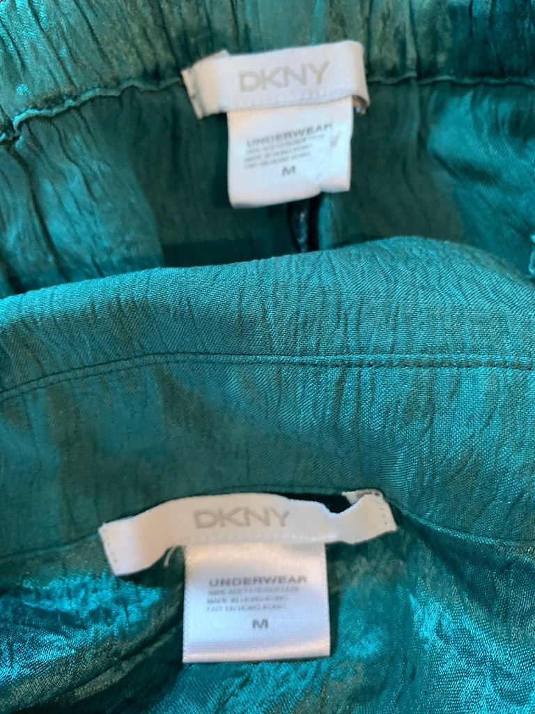Medium DKNY Women's Emerald Green 2 Piece Loungewear Pajamas Silky Crepe