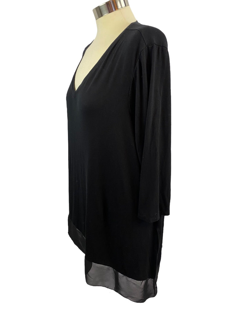18/20 Lane Bryant Women's Black V-Neck Shirt Flounce Hem Pullover Top