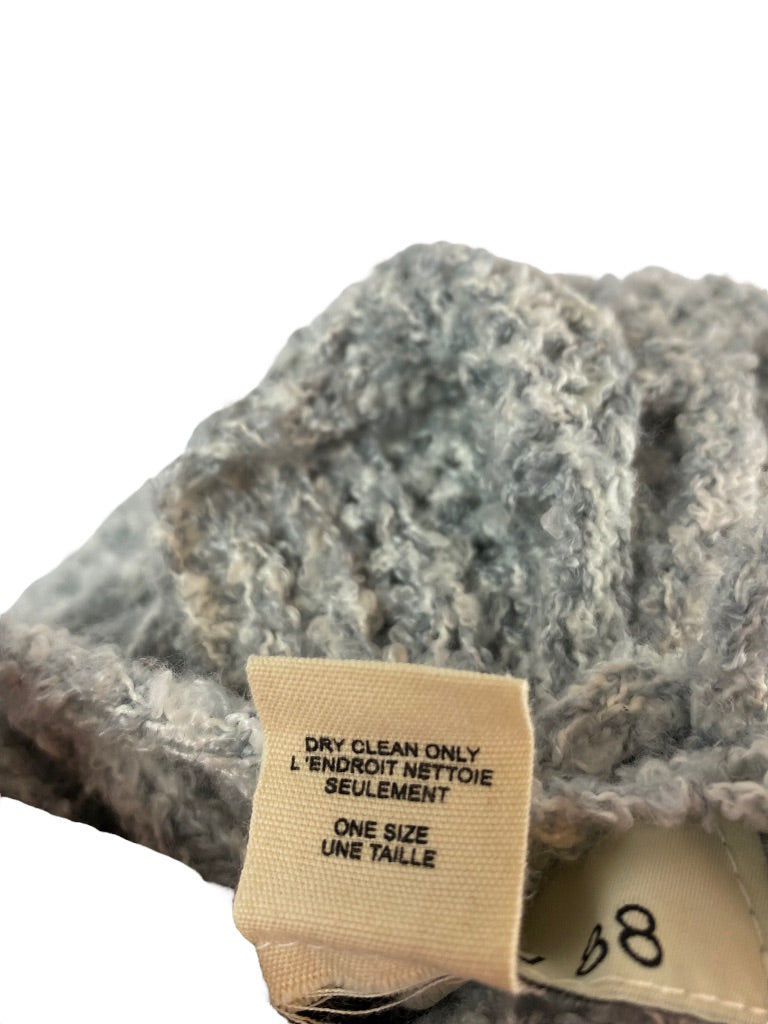 Madison 88 Gray Knit Blanket Scarf Very Soft Fringed 36"x 76"