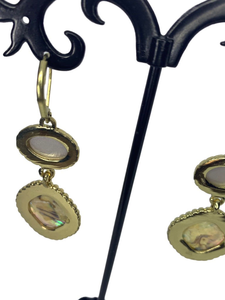 Earring Pierced Leverback Goldtone 2" Drop Earrings Amber Color Faceted