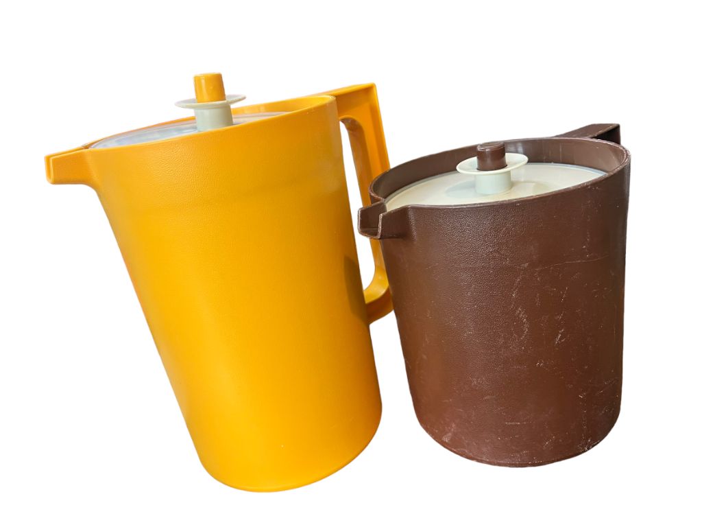 Vintage Yellow Apricot Tupperware 2 Quart Brown 1.5 qt Pitchers Push Button Lids