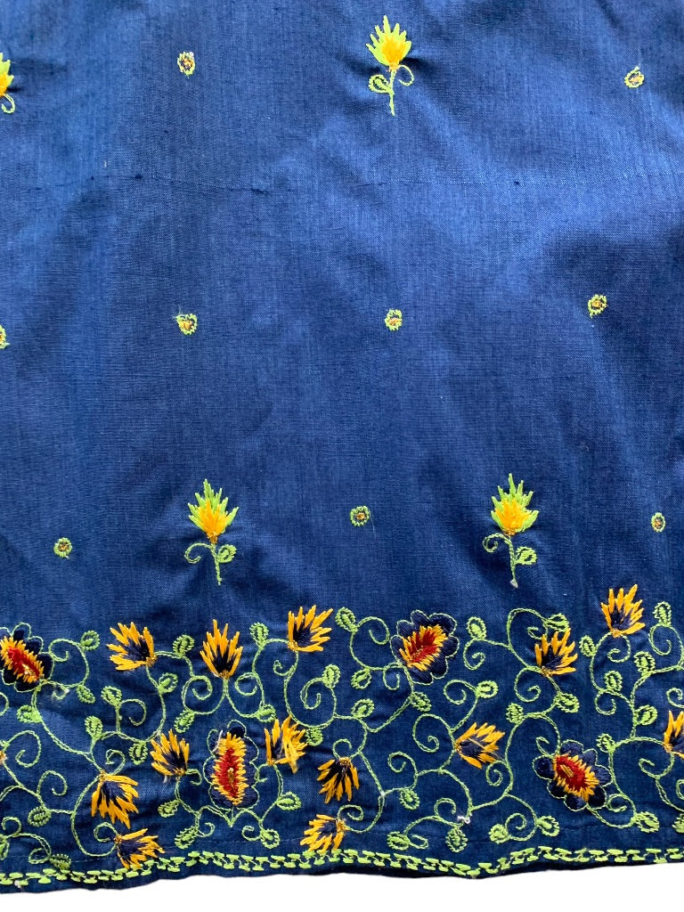 Medium Girls Brisa Blue Indian Style Top Blouse Sleeveless Embroidered Floral