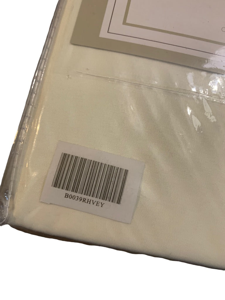 Luxury Microfiber Ivory Full Sheet Set 4 Pieces Fits up to 15" Depth Mattress