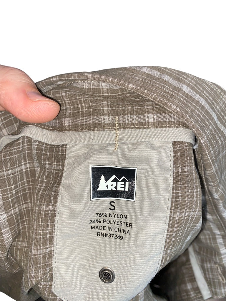 Small REI Brown Plaid Short Sleeve Shirt Button Down