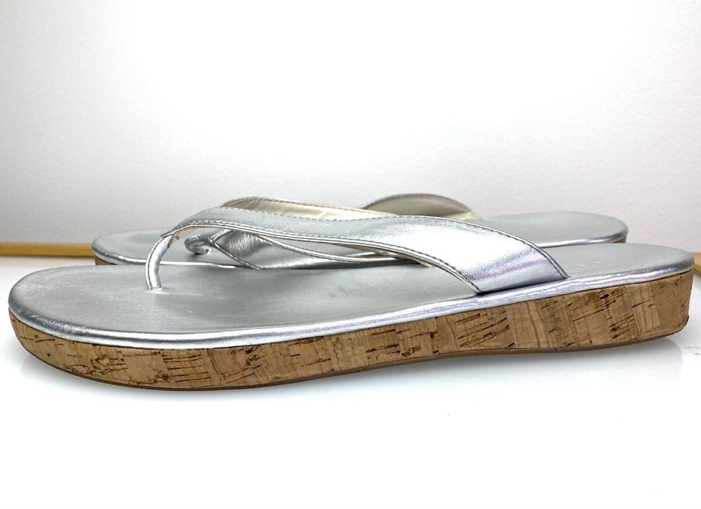 10.5 Nine West Silver Thong Sandal Flip Flop Cork Sole Women's