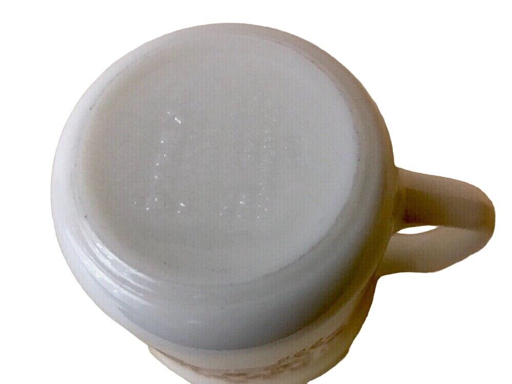 Pyrex Creamer Summer Impressions Ginger White w/ Brown Flowers great condition