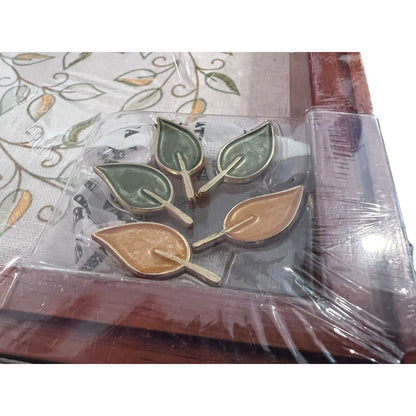 Hallmark Keepsake The Family Tree Photo & Ornament Display 14” X 12”, 2004