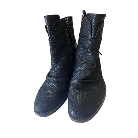 OTBT Boots Womens 8 M Yokel Shoes Black Leather Snakeskin Zipper Ankle Casual
