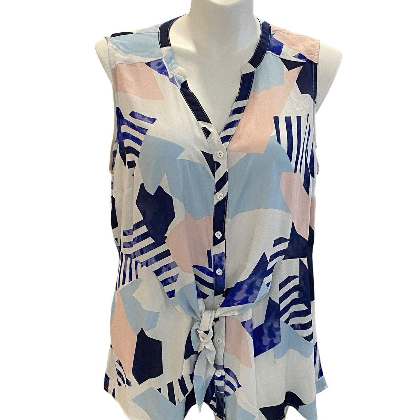 Size 2 Torrid Womens Plus Geometric Sleeveless Top Blouse Shirt