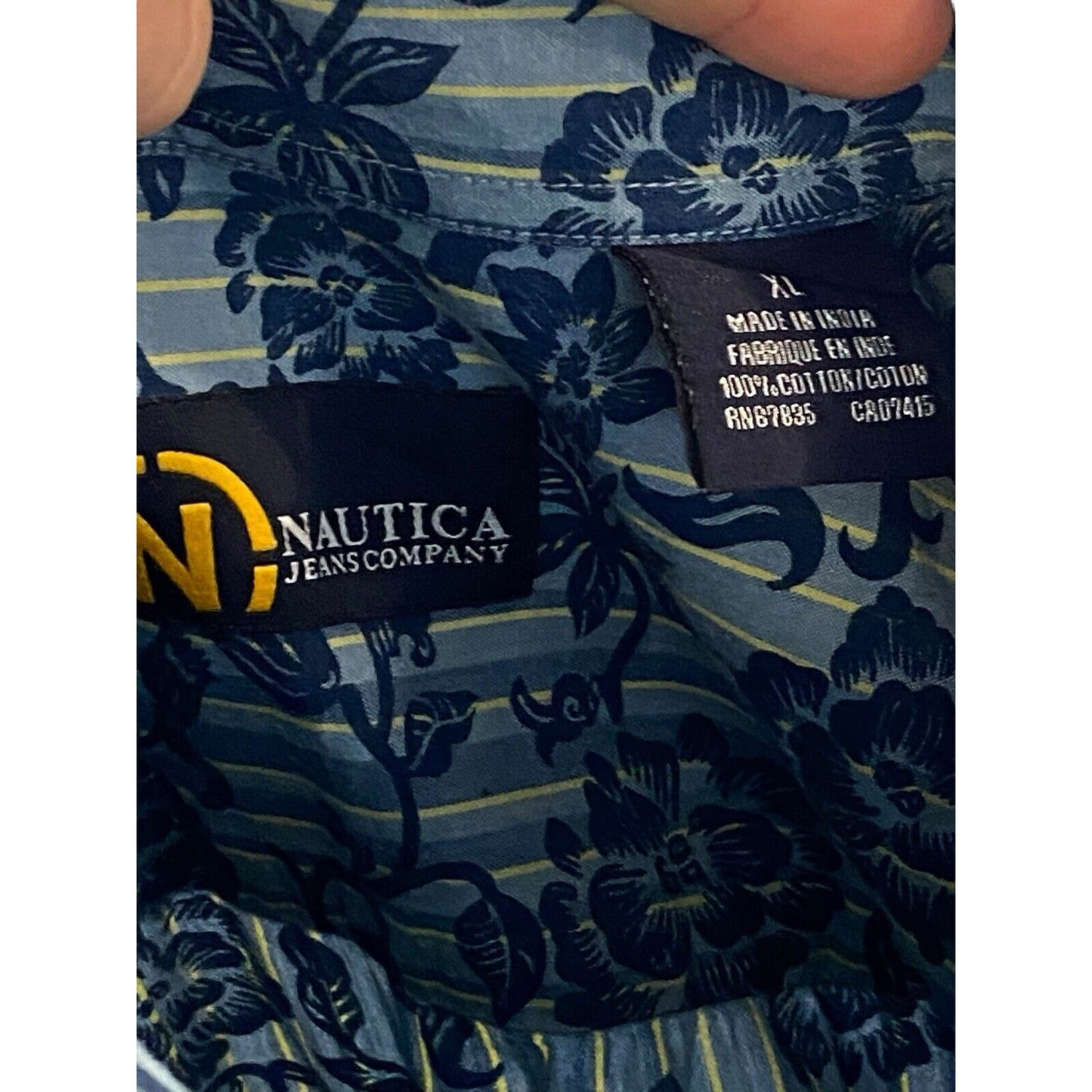 Size XL Nautica Blue Floral Men’s Shirt Short Sleeve Button Down Coastal Resort