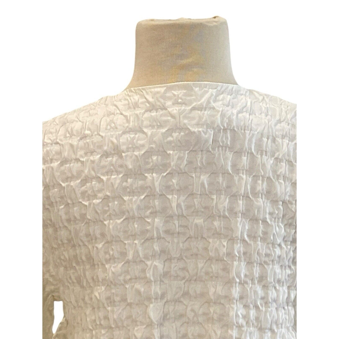 Size Medium Lorain Croft Short White Textured Crop Jacket Fitted Gorgeous