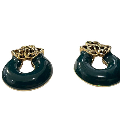 Vintage Gold Tone Door Knocker Green Enamel Round Pierced Fashion Earrings