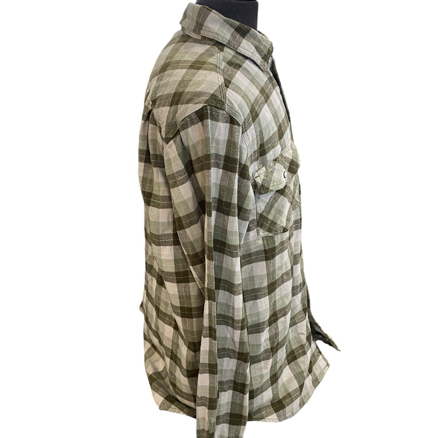 Size Medium Carhartt Flannel Shirt Mens Green Tan Plaid Rugged Flex Pearl Snap