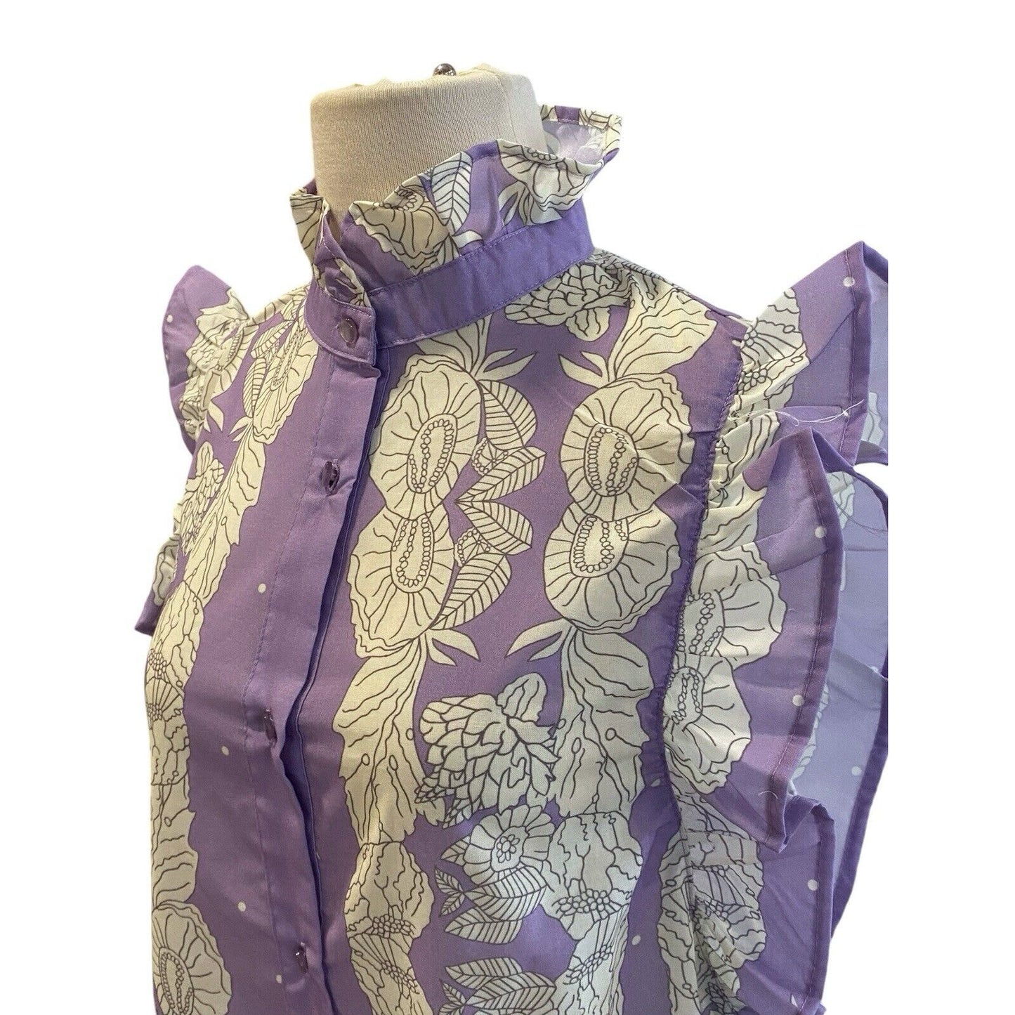 Small NWT Mazik Sleeveless Floral Ruffled Shirt Top Blouse Lavender