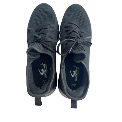 Size 9 Womens Athletic Sneakers Geers by Dream Seek Lightweight Comfort