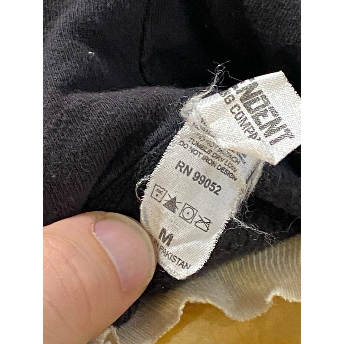 Size M Independent Trading Co Camo Women's Saltgirl Mendocino Coast Hoodie