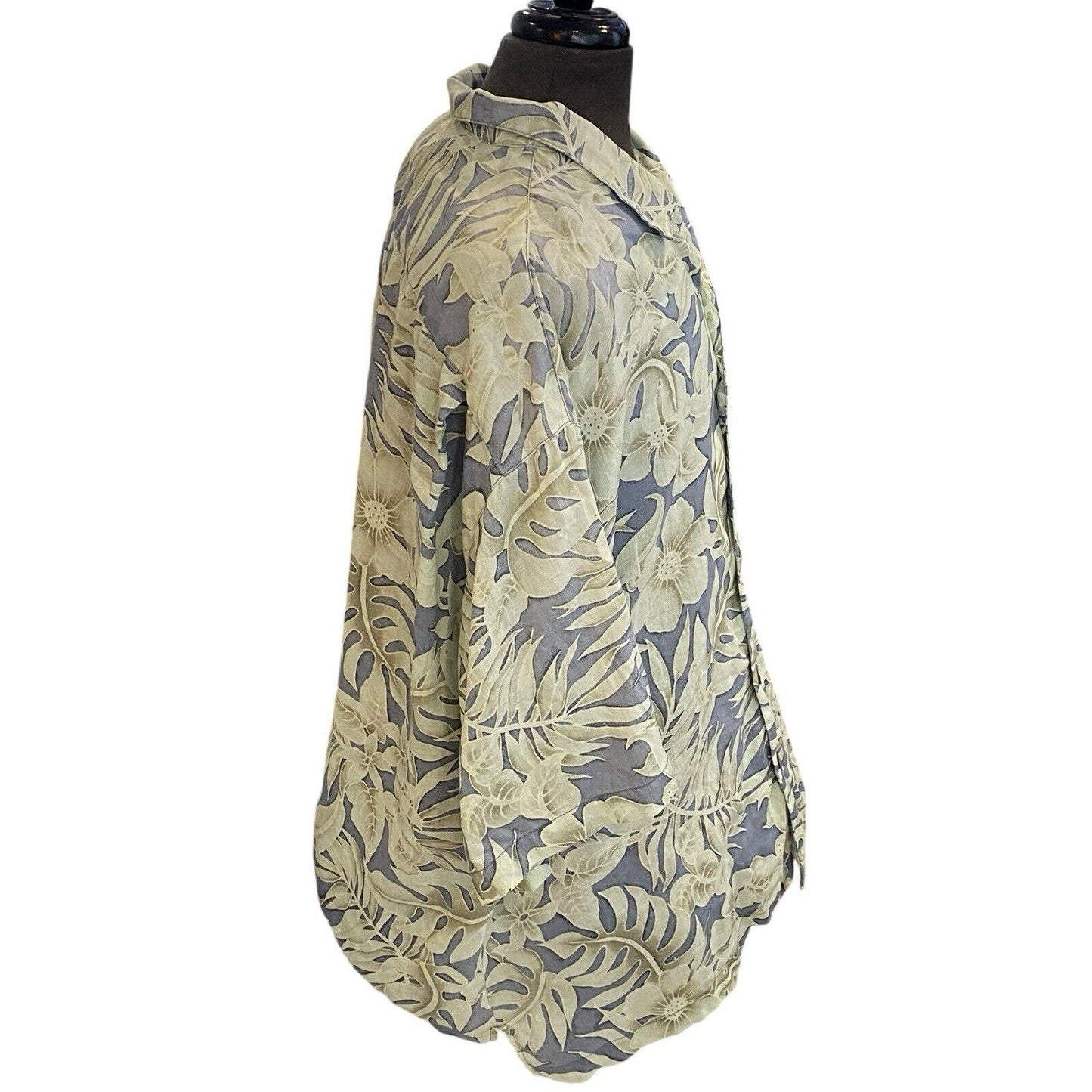 XXL Tommy Bahama Blue Linen Floral Hawaiian Shirt Wood Buttons Cruise