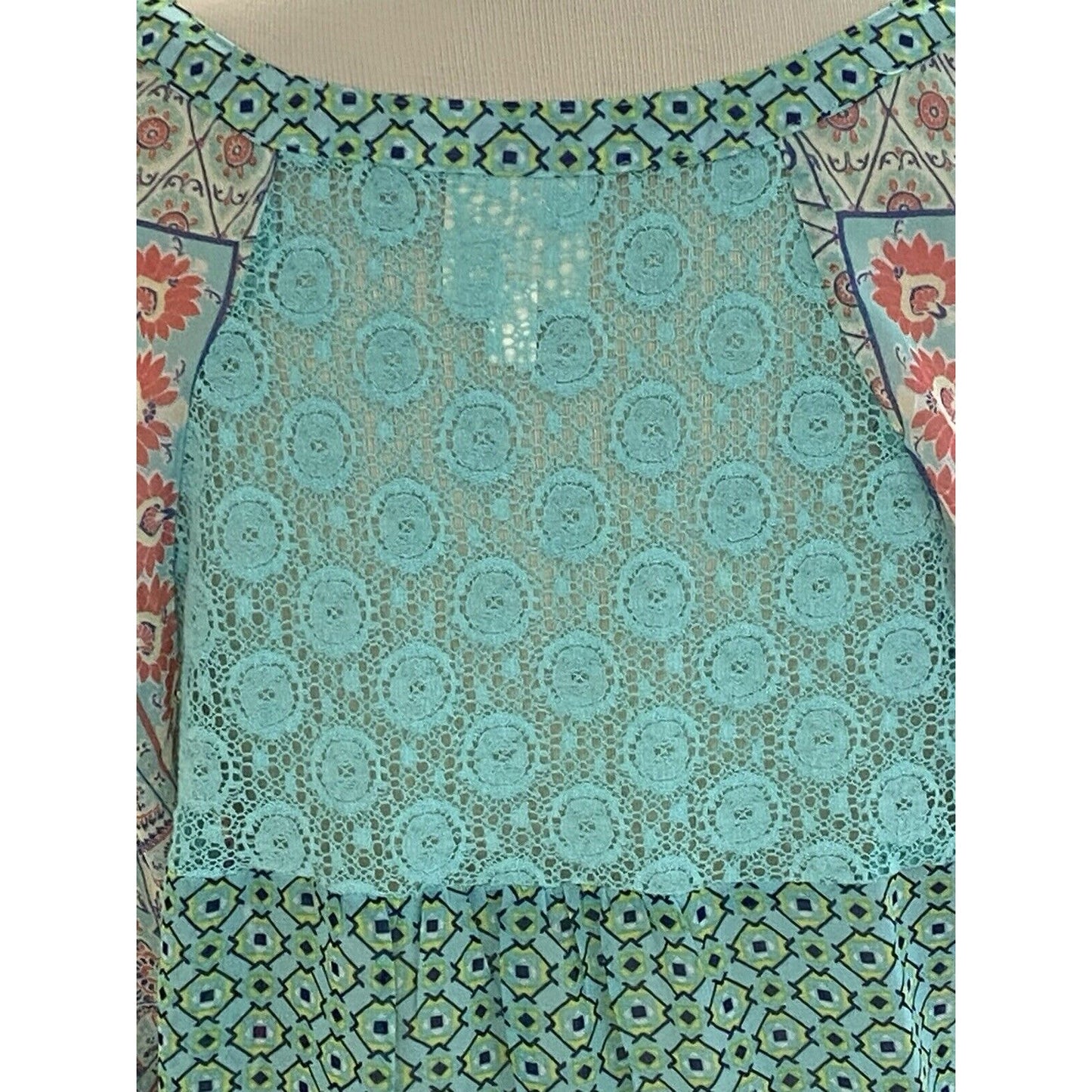 Size M Anthropologie Fig and Flower Floral Lace Boho Peasant Top Blouse Shirt Tu