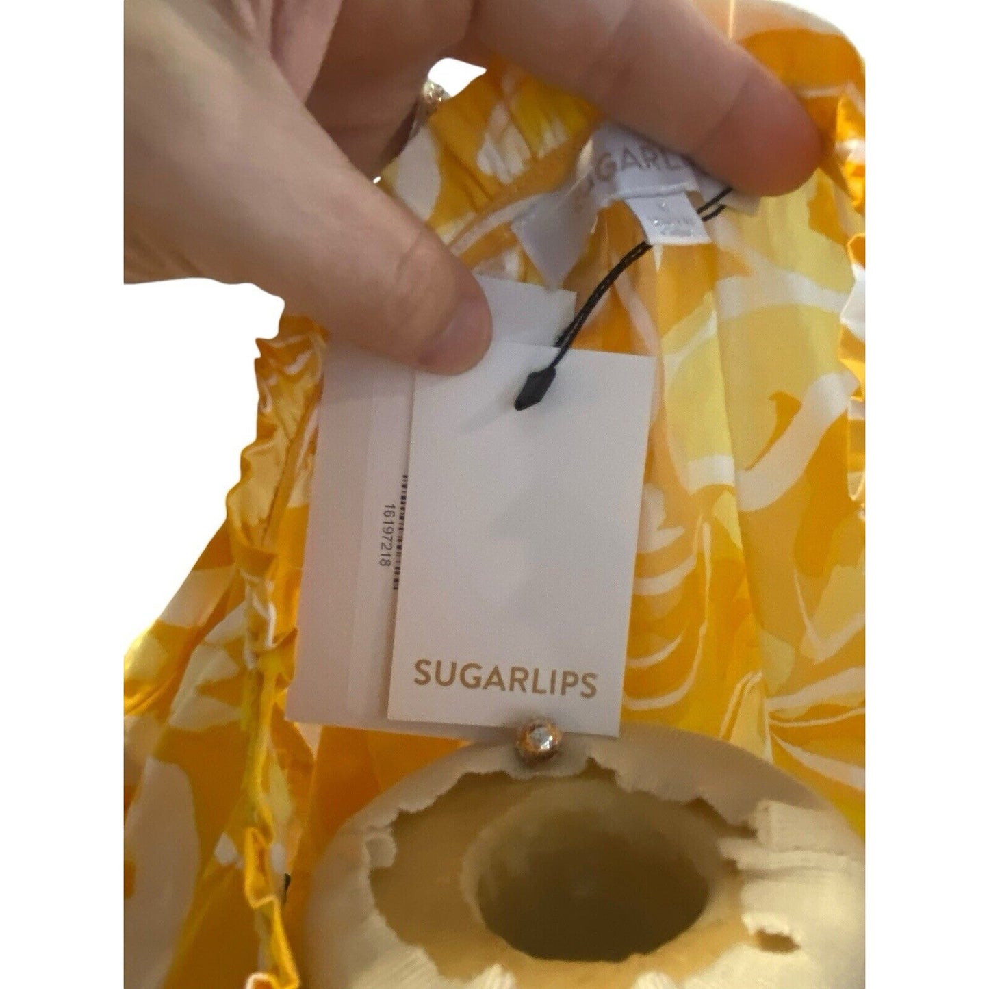 Small NWT Sugar Lips Sleeveless Floral Ruffled Shirt Top Blouse Yellow