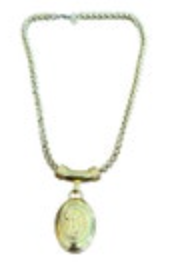 Vintage Necklace Gold Tone Medallion Style Pendant Nice Heavy Chain Read