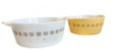 Pyrex Cinderella Mixing Bowls Town and Country Yellow White Vintage Set Read