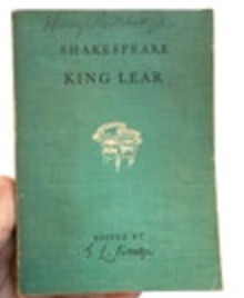 The Tragedy of King Lear By William Shakespeare Green Paperback (1940)