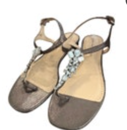 Adrienne Vittadini Women's Pian Rhinestone Flat Sandals Size 7M Bling Dressy