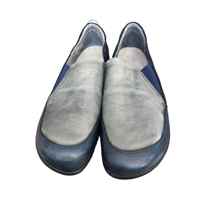 Size 9 (eu 40) Naot Made in Israel Navy Blue Slip On Comfort Shoes