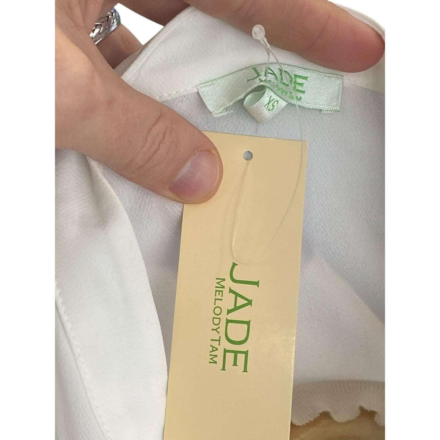 Jade Melody Tam Ivory Short Flutter Sleeve Top NEW XS Cream