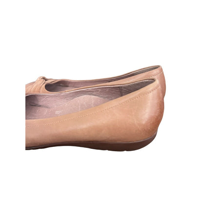 Size 7 N Abeo Terrie Women's Flat Shoes Leather Tan NWOB