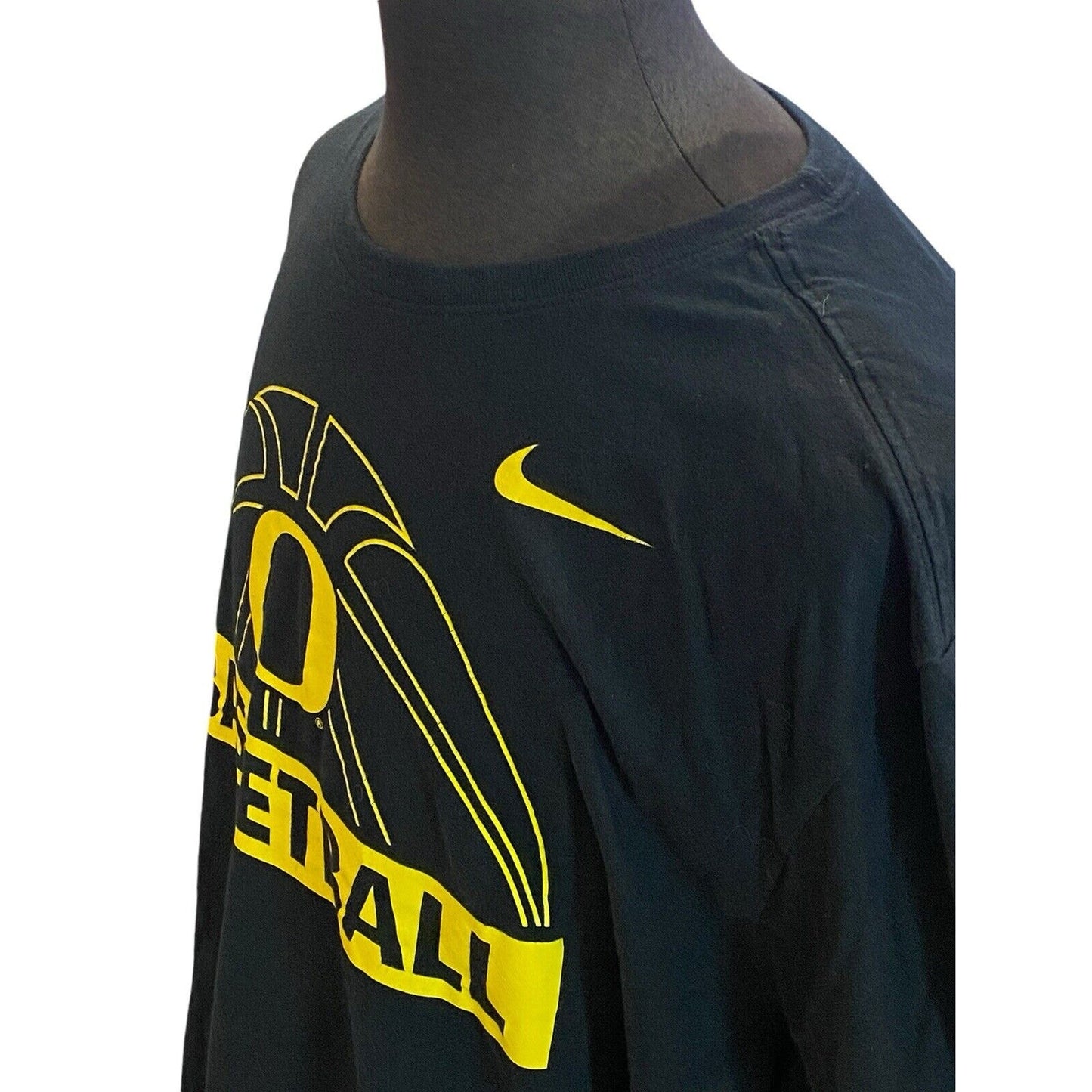 Size 3XL Nike Oregon Ducks Basketball Tee T-Shirt