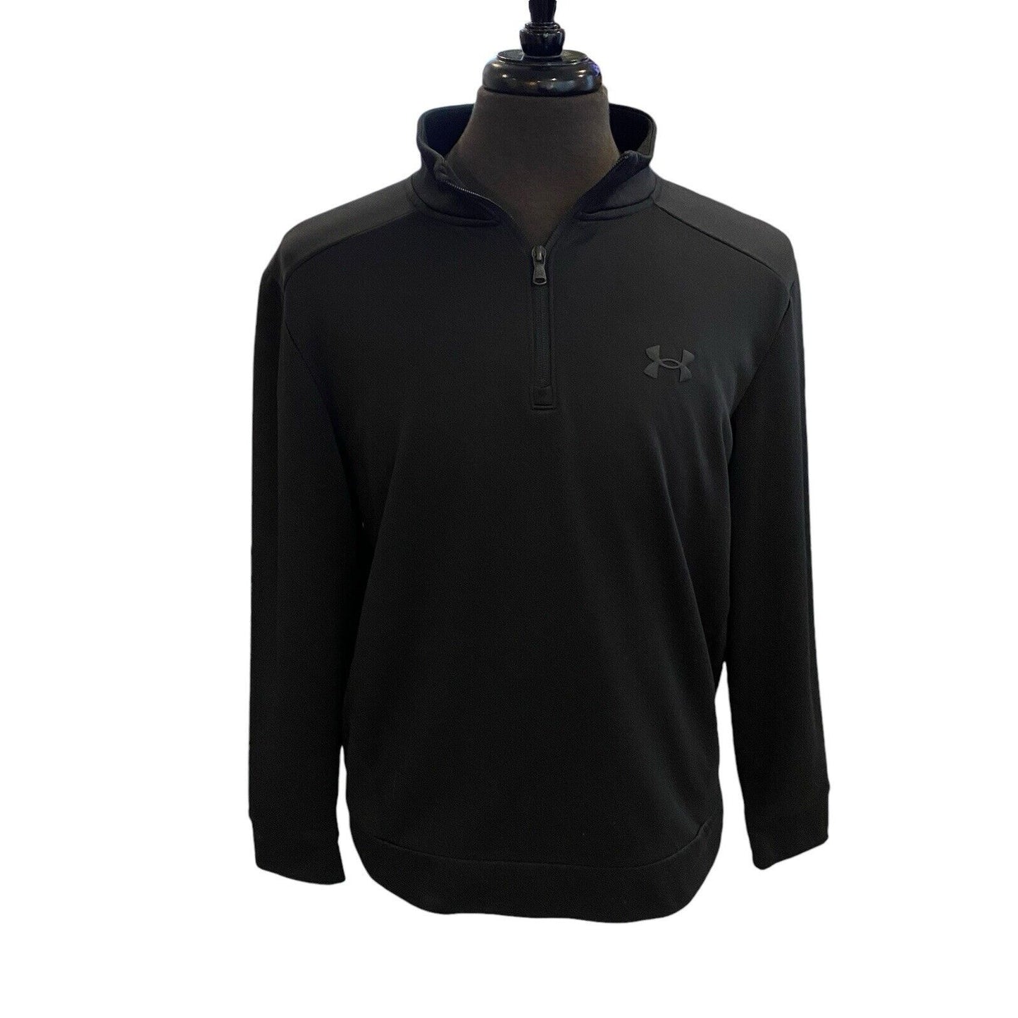 Size Medium Under Armour Men's Black 1/4 Zip Loose Fit Jacket