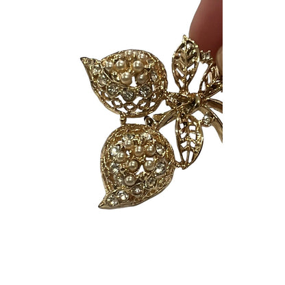 Vintage Gold Tone Crystal Glass Pearl Leaf Berries Pin Brooch Bling