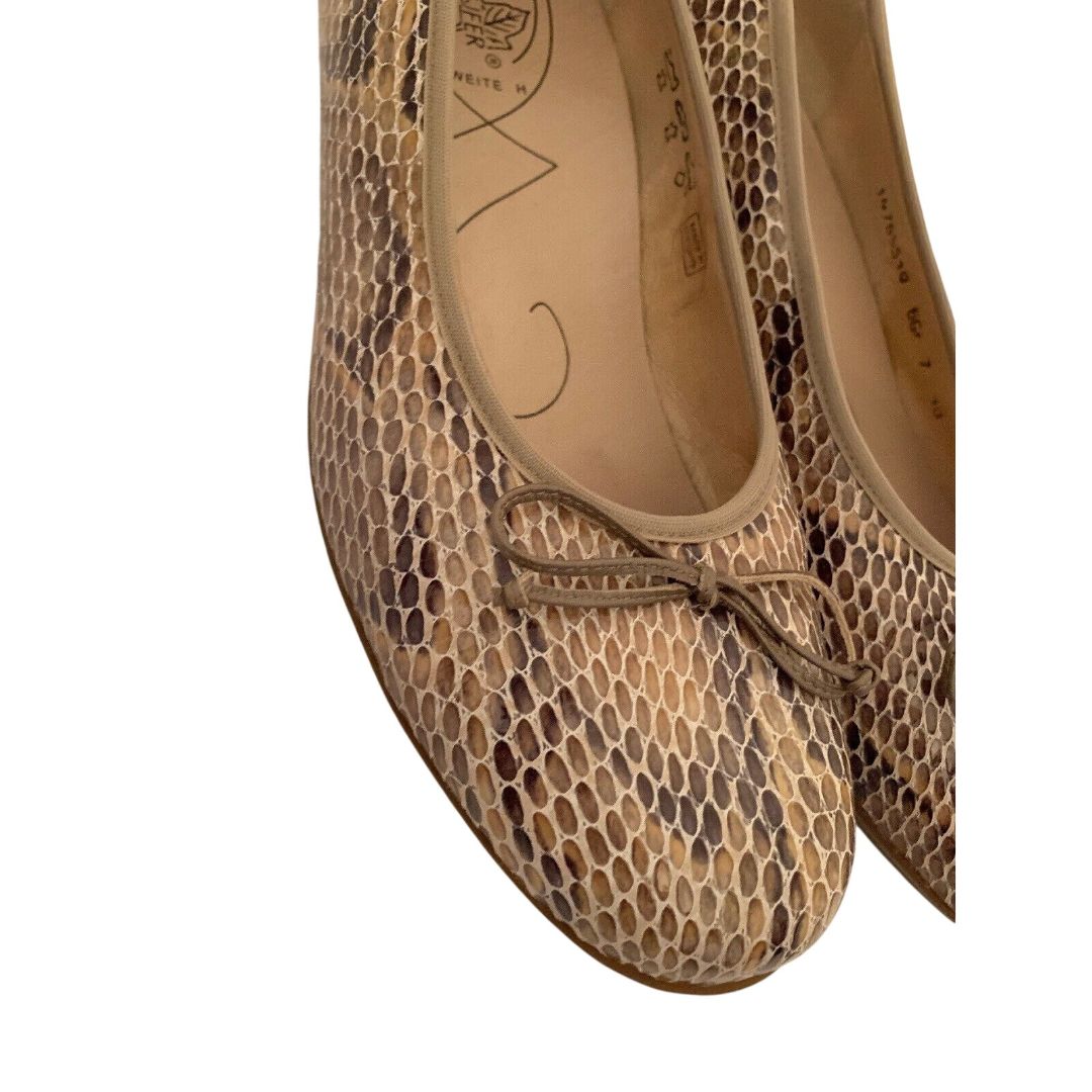 Size 10W Waldlaufer Weite H Wide Women's Brown Tan Reptile Print Flats Comfort Shoes