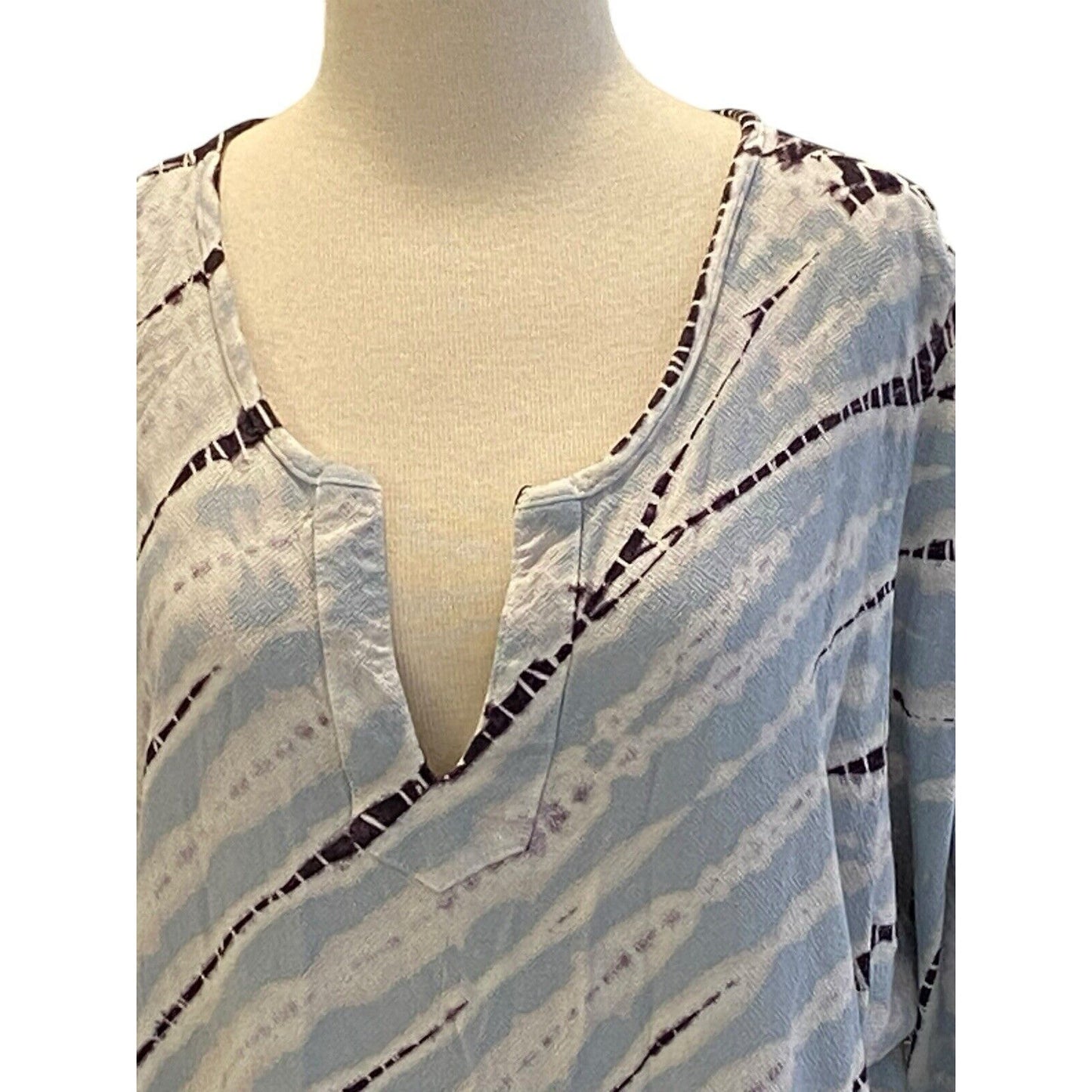 Size Small Hard Tail Forever Boho Tie Dye Tunic Top Blue EUC Horizontal Stripe
