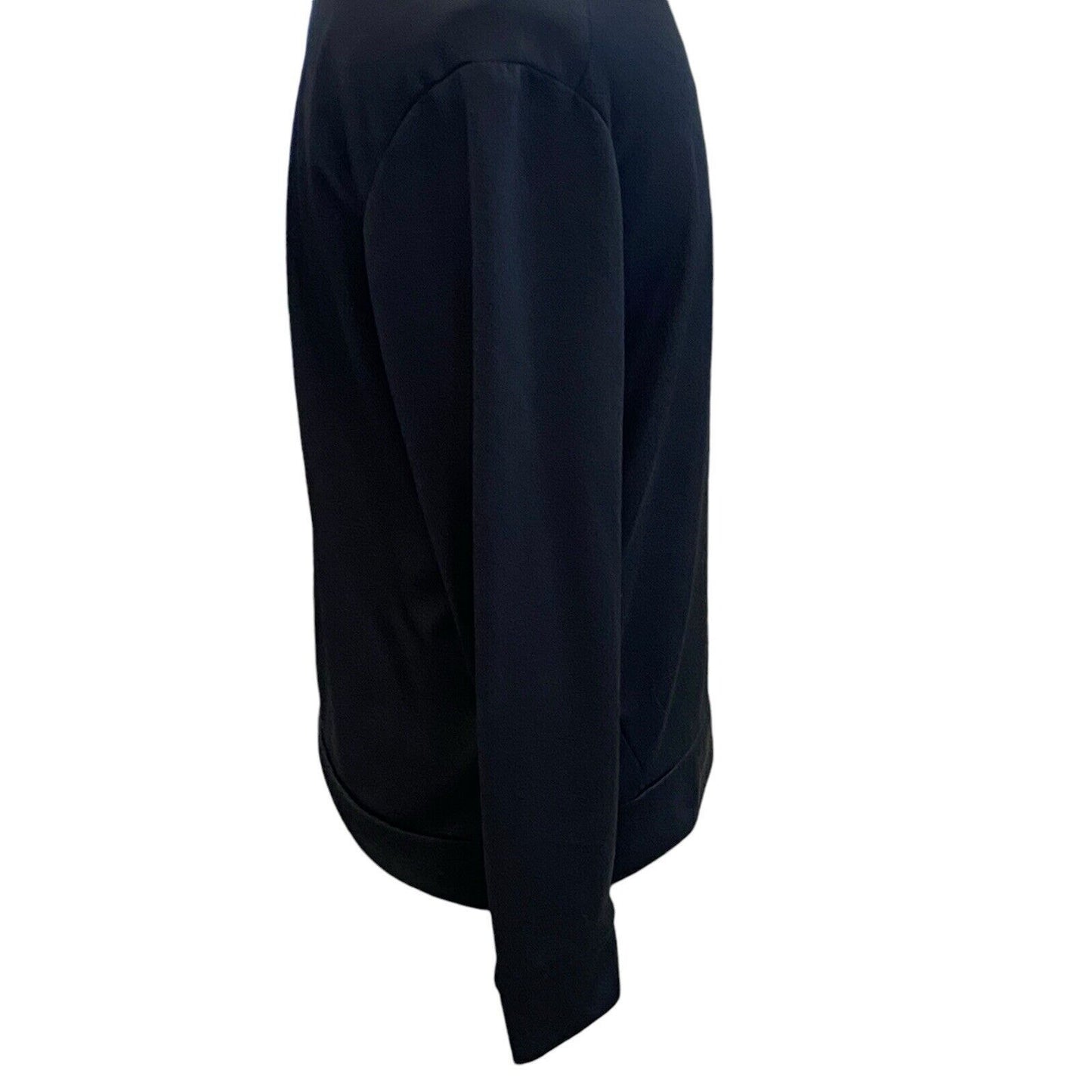 Size Medium Under Armour Men's Black 1/4 Zip Loose Fit Jacket