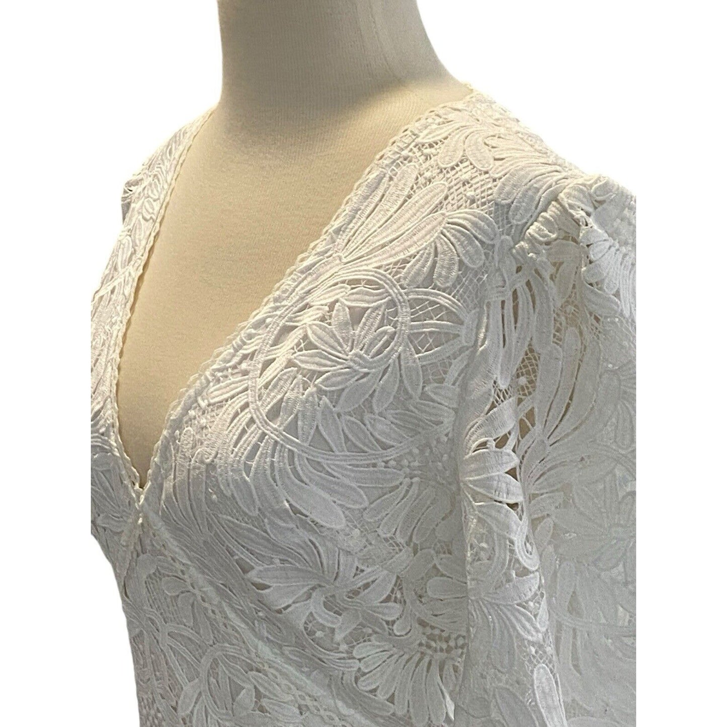 Size Medium Fate Night Of Elegance Lace White Dress NWT