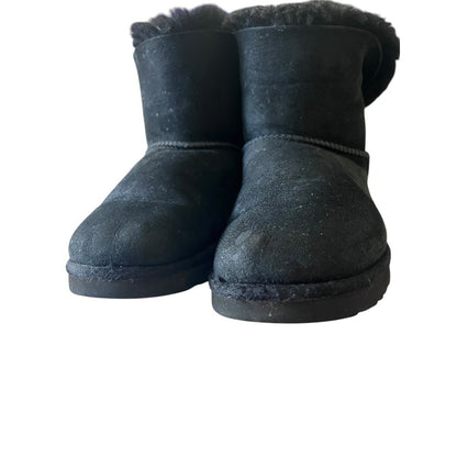 UGG Mini Bailey Bow II Size 7 Black Warm Suede Sheepskin Boots