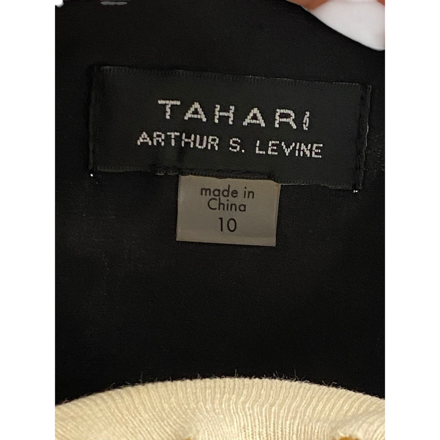 Tahari Arthur S. Levine Dress Black Floral Size 10 Embroidered Sleeveless